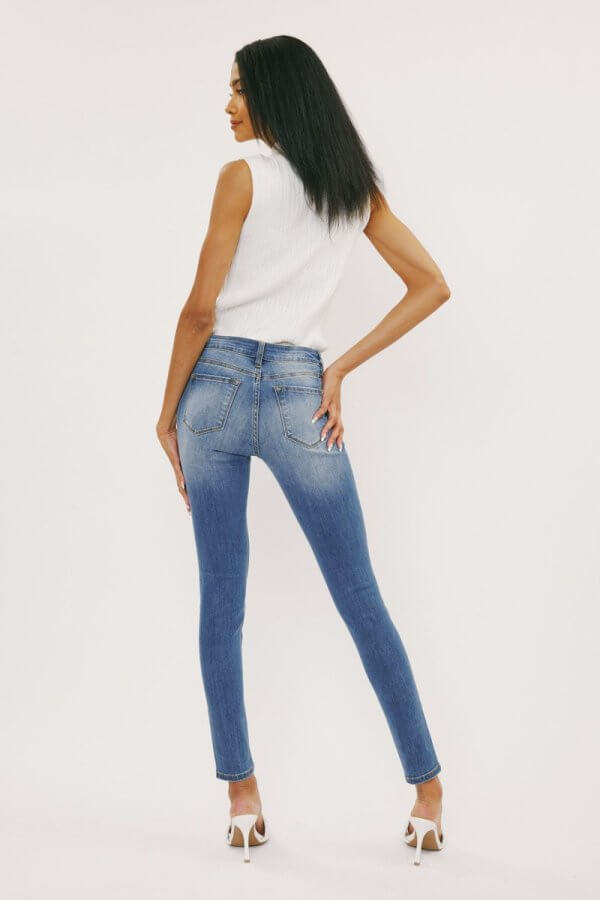 KanCan Logan Mid Rise Super Skinny - Image 2
