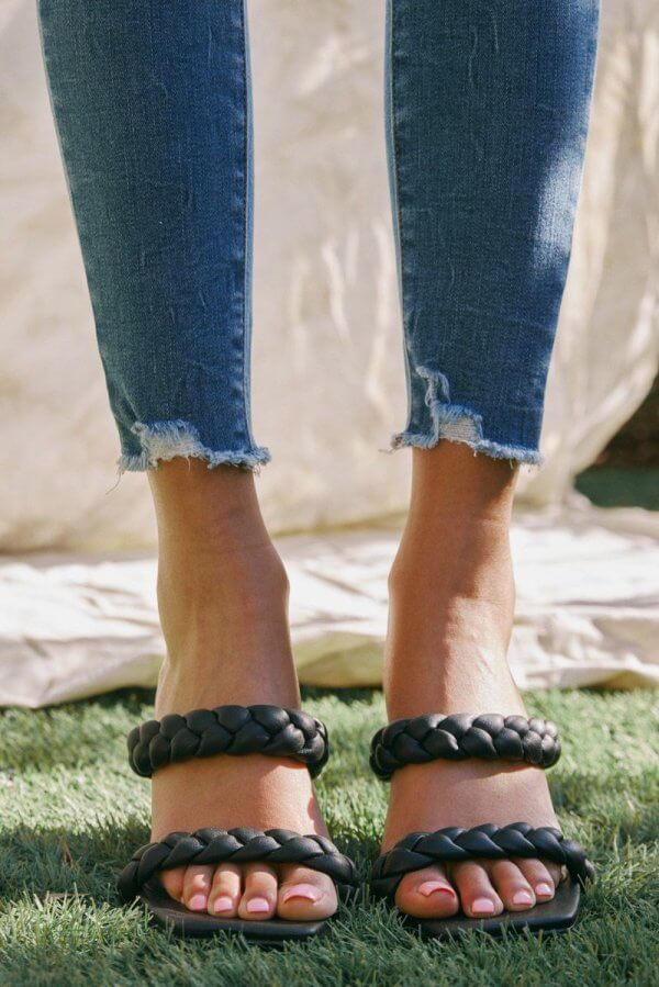 KanCan Cecilia High Rise Ankle Skinny - Image 4