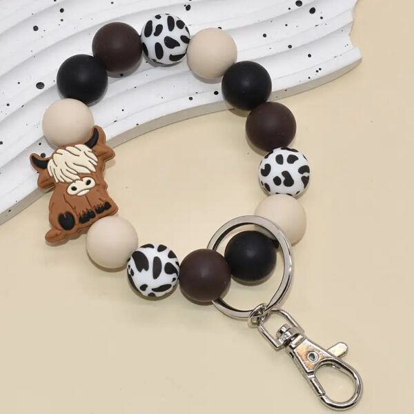 Highland Cow Bangle Keychain - Image 3