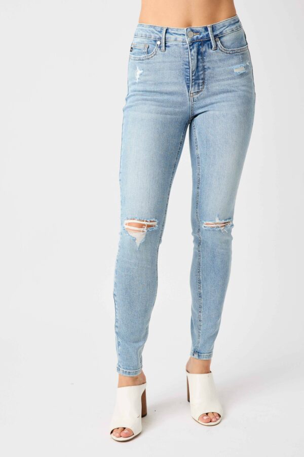 Judy Blue Tummy Control Skinny Jeans