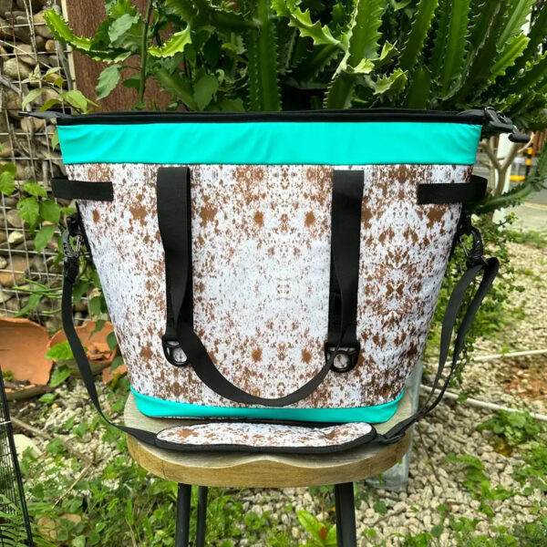 The Cow Cooler Bag - Image 2