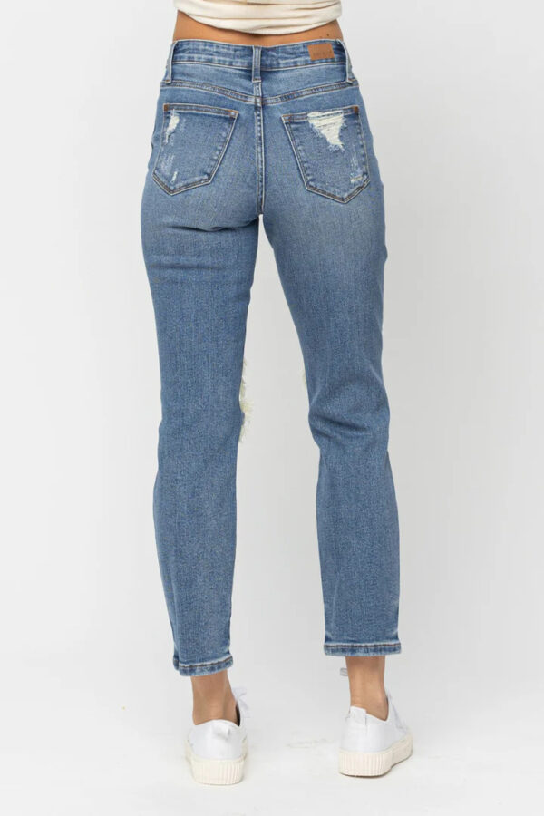 Judy Blue Destroyed Boyfriend Jeans - Image 4