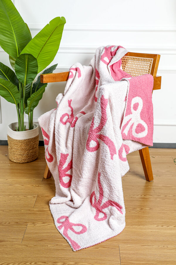 Pink Bow Luxe Blanket - Image 2