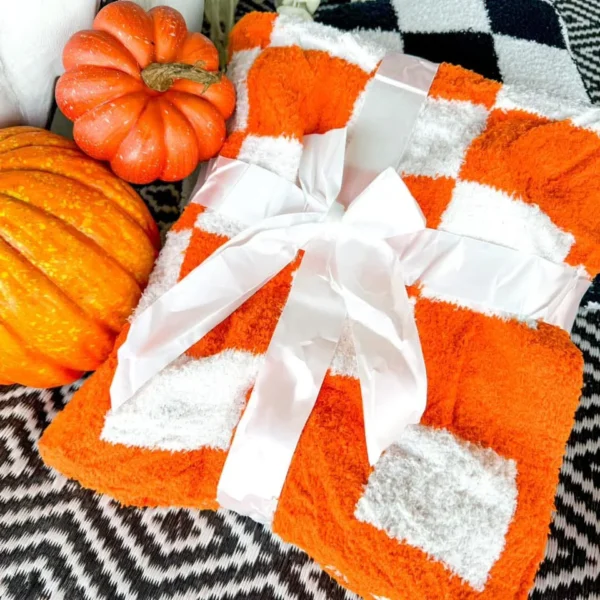 Checkered Blankets - Image 3